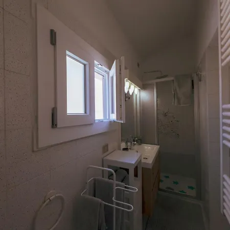 Casa Carducci - Relax E Privacy - Centro Lägenhet