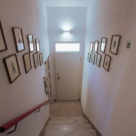 Casa Carducci - Relax E Privacy - Centro